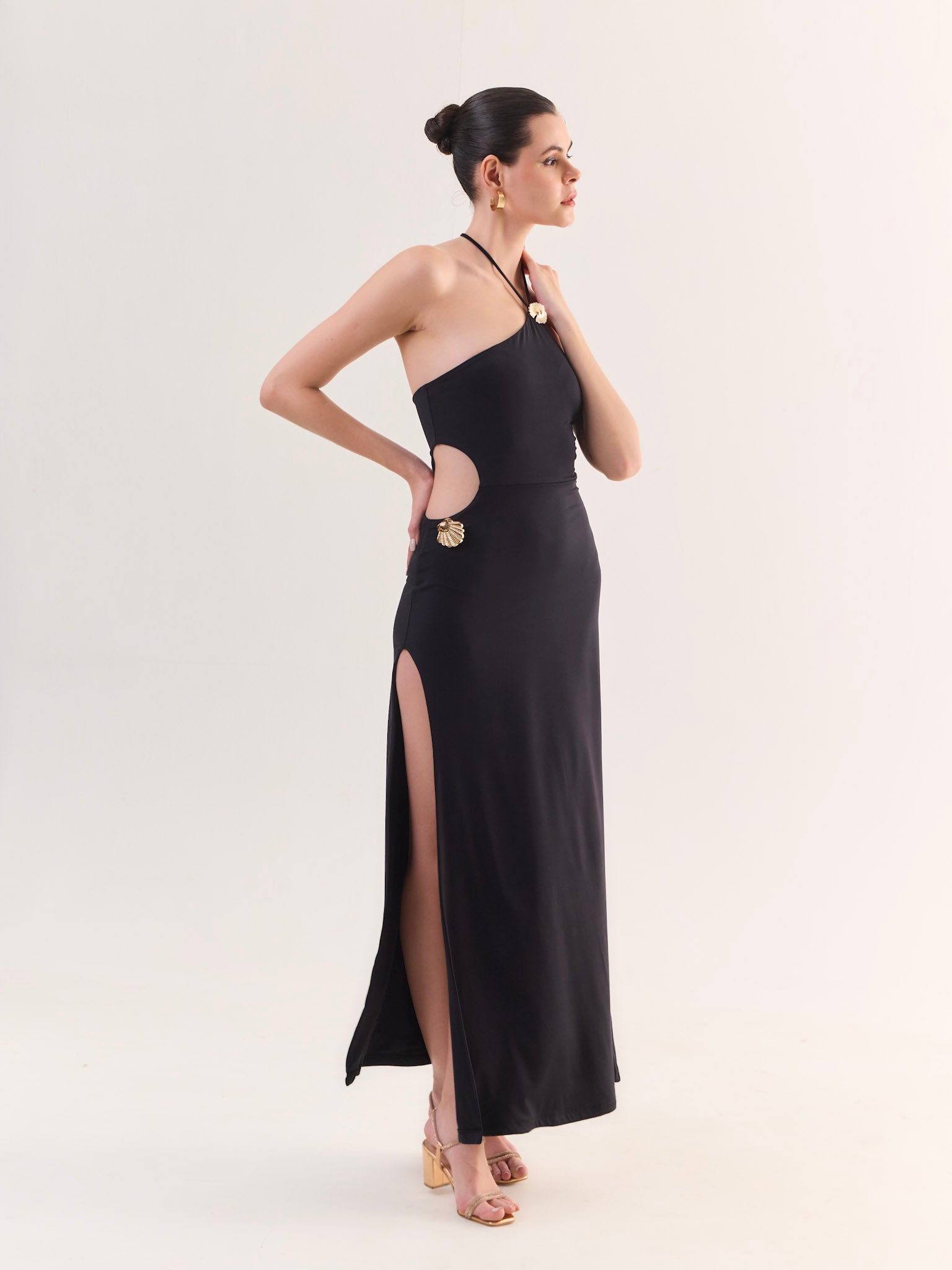 amaya maxi dress Cut-Out | Women's Vacation, Party & Occasion Dress The Amaya Maxi Dress HIP OFF DUTY CAMO 12-01-2022 Size:Medium (4/6)