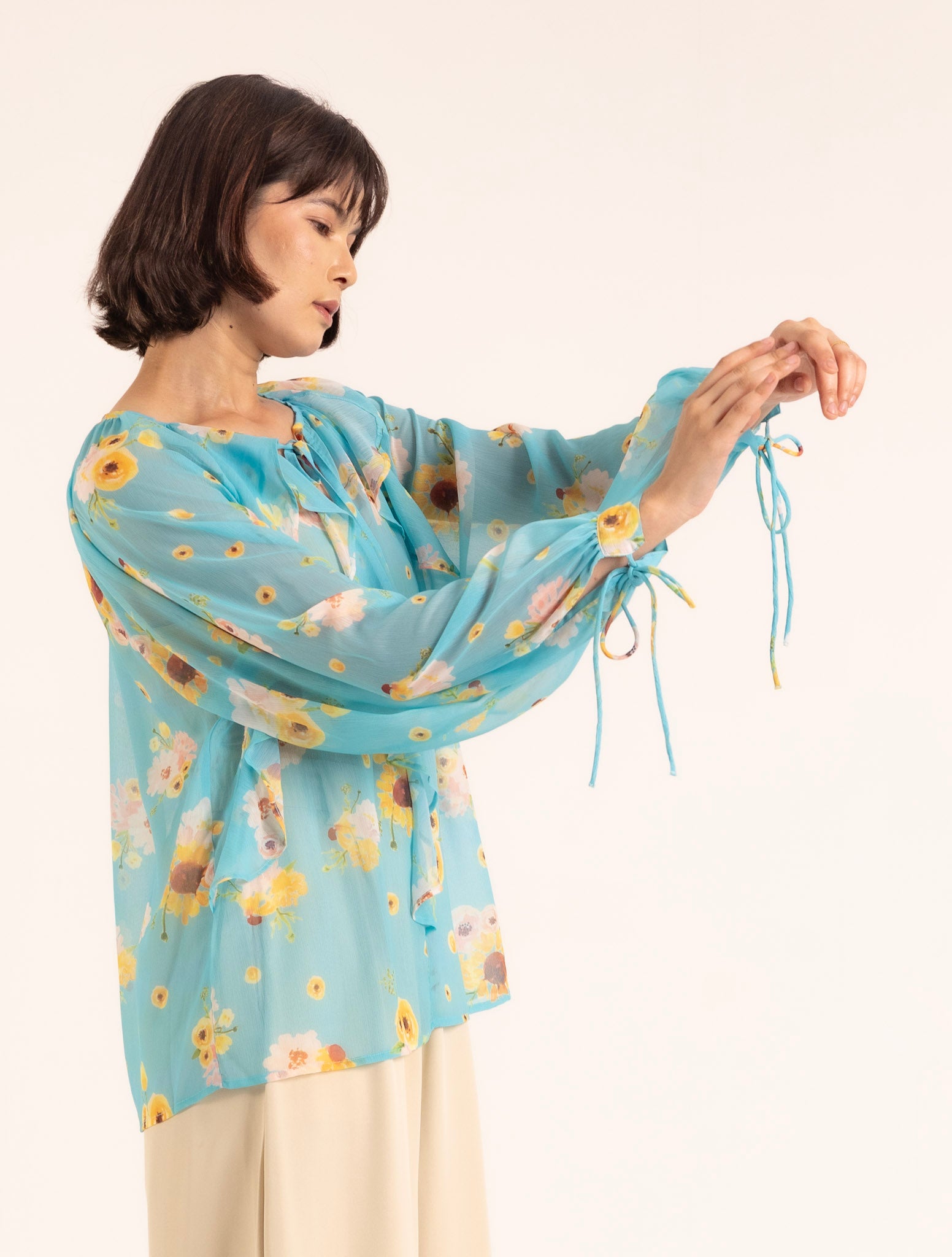 DAISY Bloom Ruffle Top